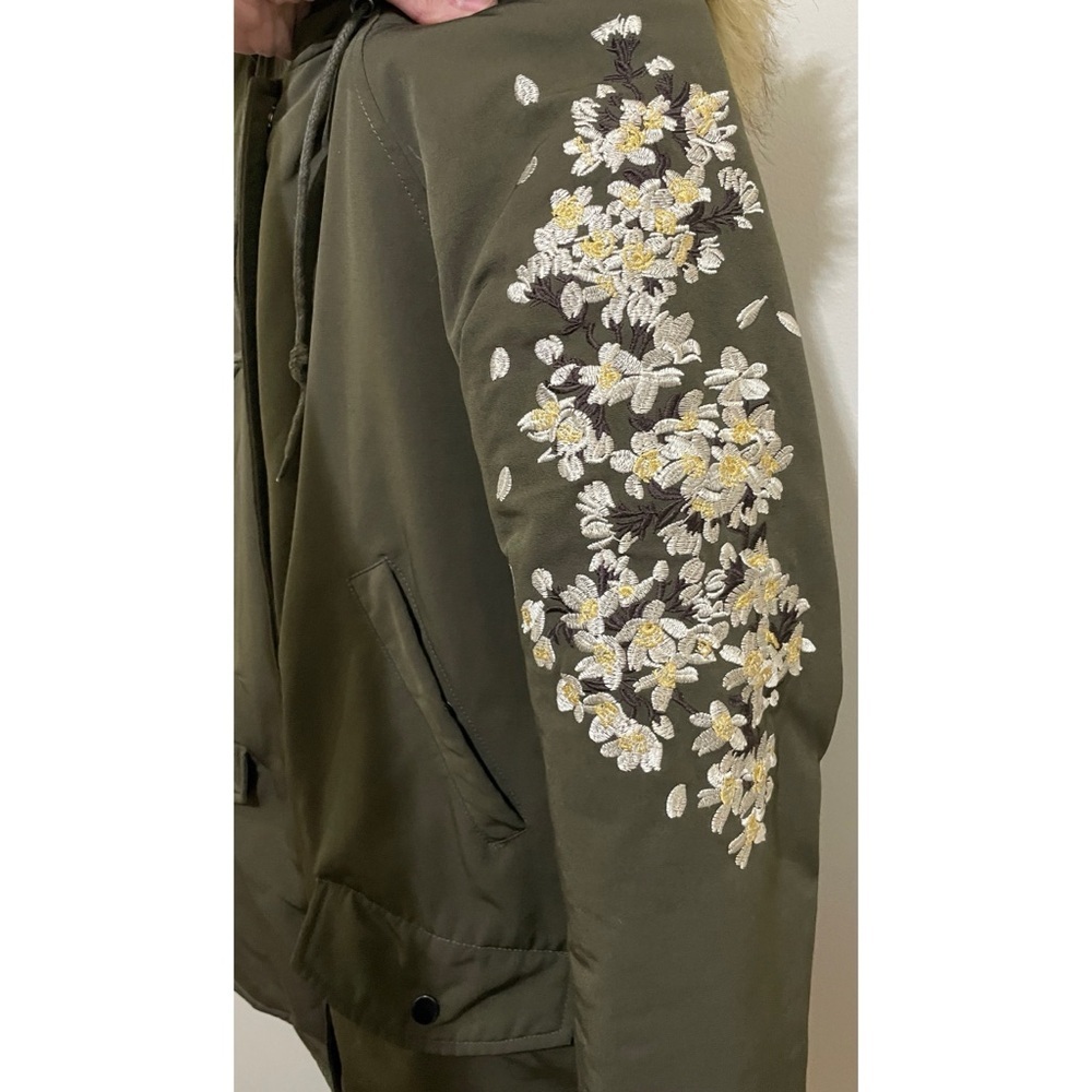 DRIFTWOOD Olive Bellina Floral Embroidered Coat, Size Medium - Picture 6 of 16